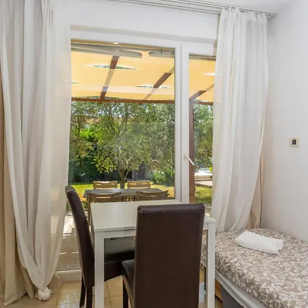 Villa Sanja With Pool Opatija By Guide